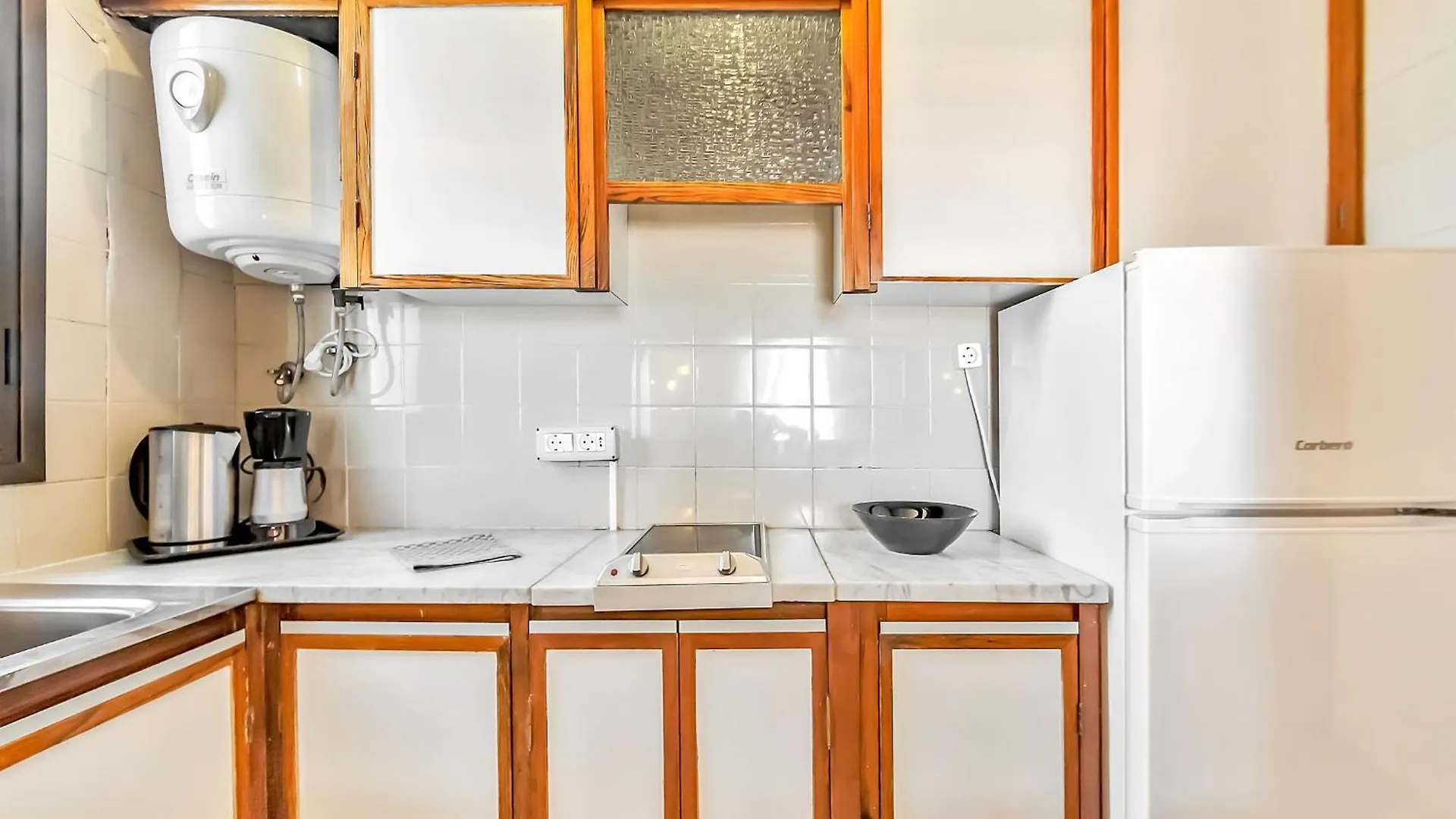 Two Bedroom Apartment, Near Playa De Las Americas, Free Wifi, Pool