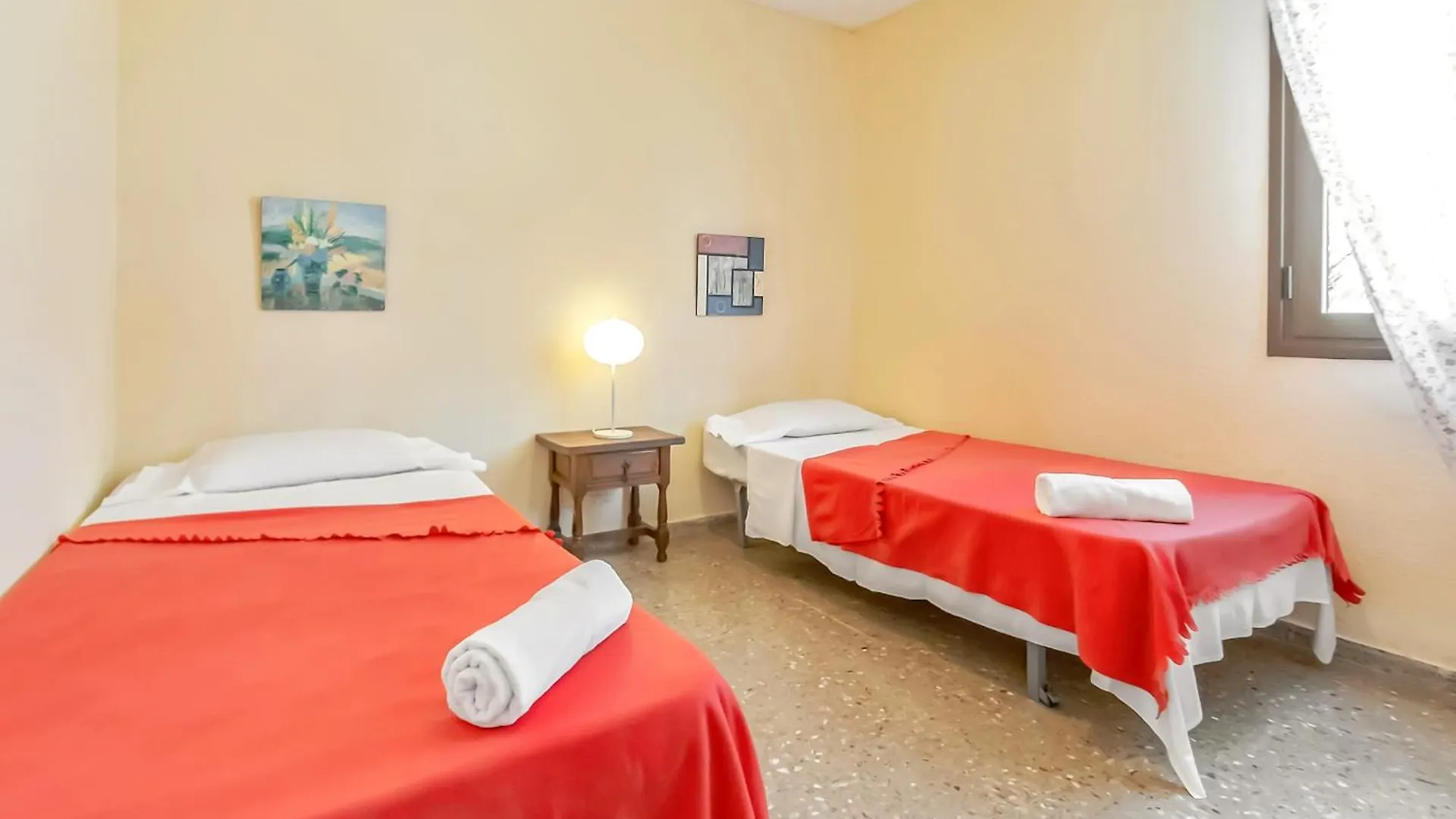 Two Bedroom Apartment, Near Playa De Las Americas, Free Wifi, Pool 0*, Playa de las Américas